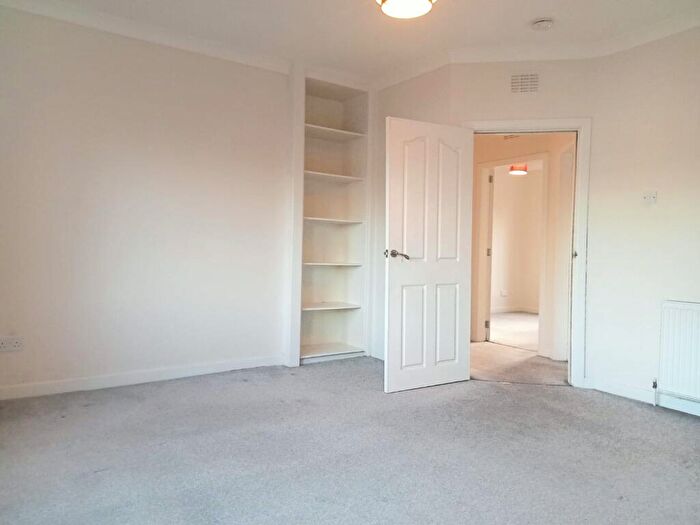 2 Bedroom Flat To Rent In Danes Drive, Knightswood, Glasgow, G14