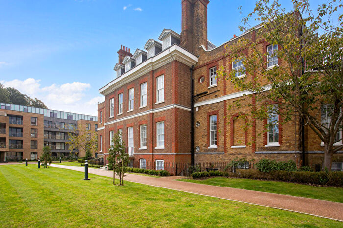 2 Bedroom Character Property For Sale In Chalk Lane, Epsom, KT18