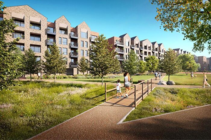 3 Bedroom Apartment For Sale In Canalside Quarter, Oxford, Oxfordshire, OX2