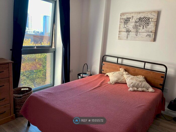 2 Bedroom Flat To Rent In Osiers Road, London, SW18