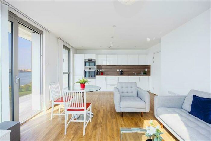 2 Bedroom Flat To Rent In Waterside Heights, E16