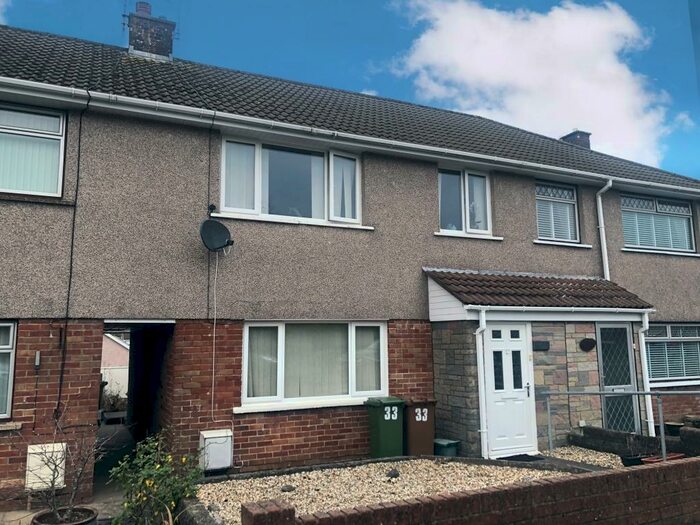 3 Bedroom House To Rent In Porset Close, Caerphilly, CF83