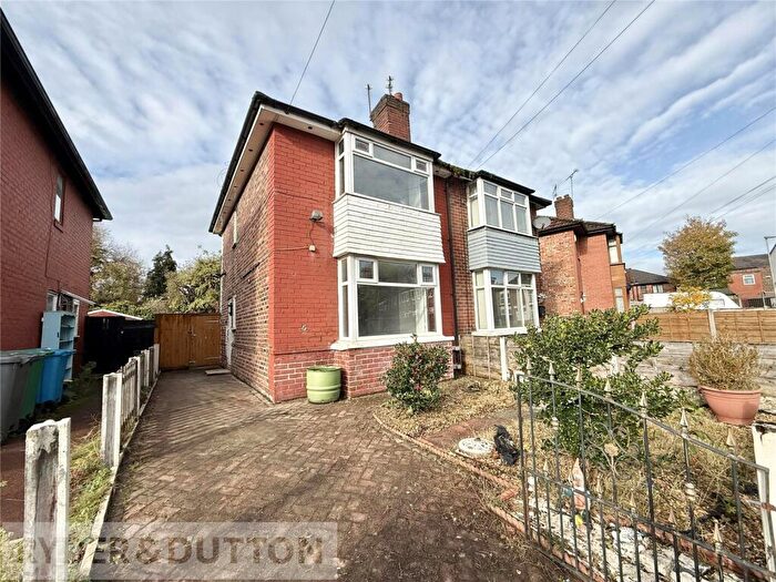 2 Bedroom Semi-Detached House To Rent In Beede Street, Openshaw, Manchester, Greater Manchester, M11