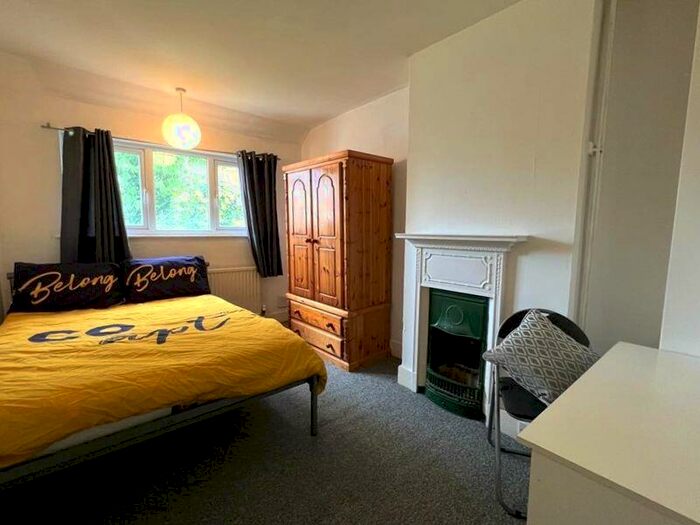 4 Bedroom Terraced House To Rent In Milner Road, Brighton, BN2