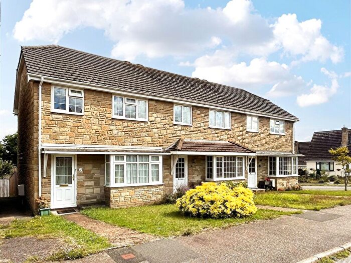 3 Bedroom End Of Terrace House For Sale In Hawksdown View, Seaton, Devon, EX12