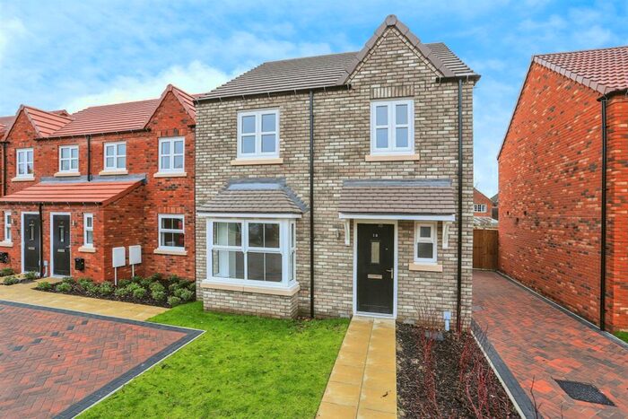 4 Bedroom Detached House For Sale In Stanley Grove, Tockwith, York, YO26