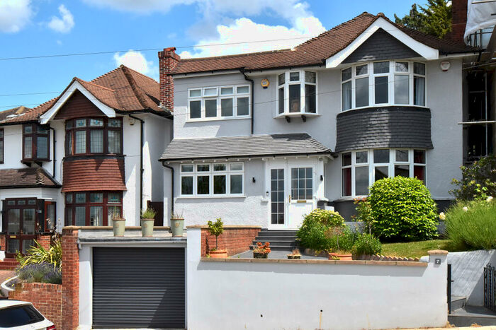 5 Bedroom Detached House To Rent In Ringmore Rise, SE23
