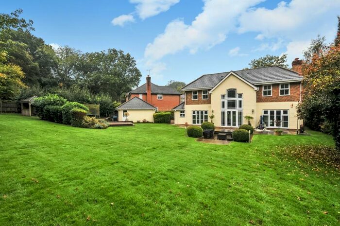 4 Bedroom Detached House To Rent In Brassey Hill Oxted, RH8