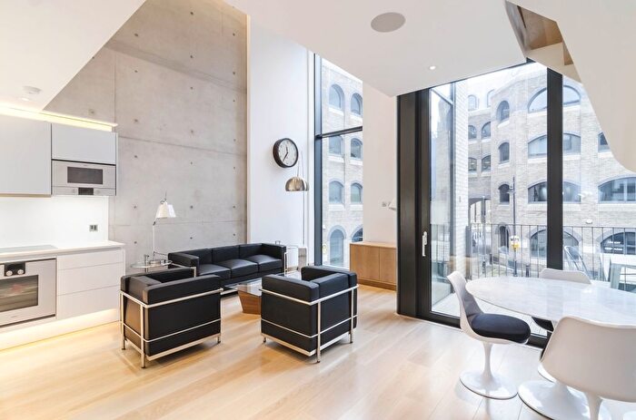 2 Bedroom Flat To Rent In Stoney Street, Borough, SE1