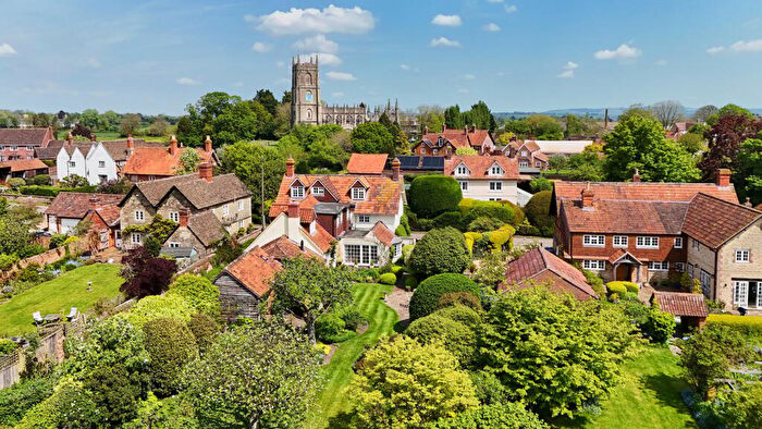 6 Bedroom House For Sale In High Street, Steeple Ashton, BA14