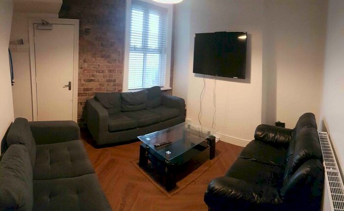 4 Bedroom Flat To Rent In Worthing Street, Hull HU5