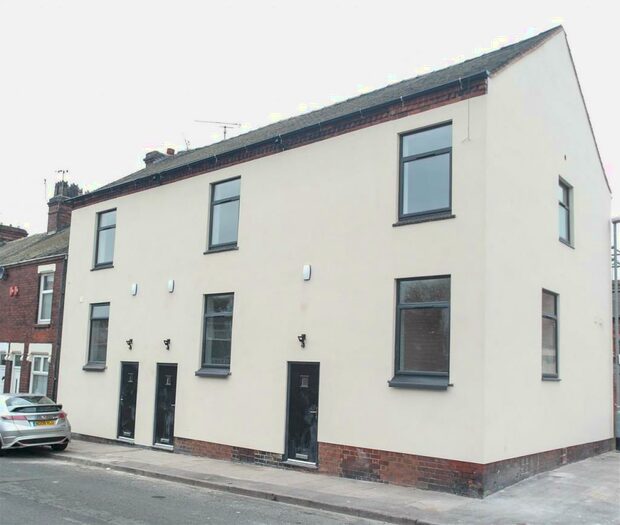 2 Bedroom Town House To Rent In A Sun Street, Stoke-On-Trent, ST1