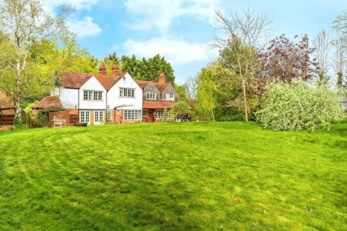 8 Bedroom Detached House For Sale In Bedford Road, Turvey, Bedford, MK43