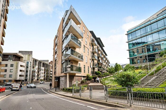 1 Bedroom Flat To Rent In Fleet Street, Brighton, East Sussex, BN1