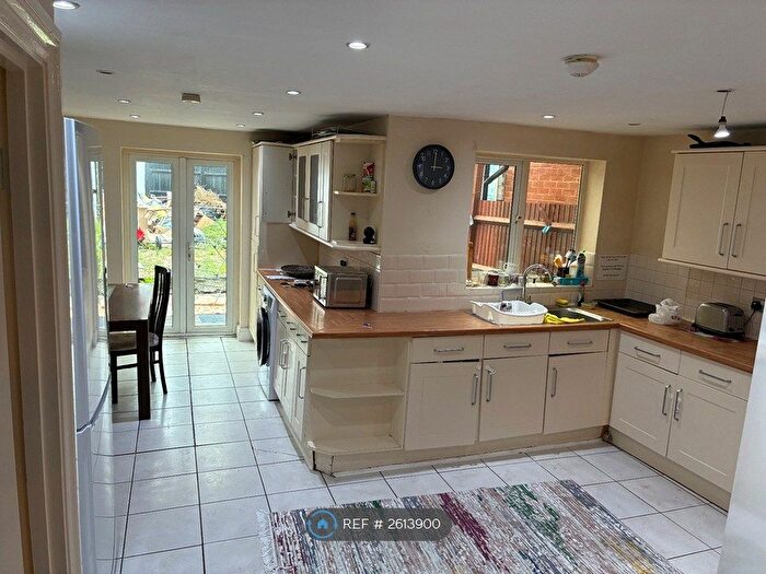 5 Bedroom Terraced House To Rent In Berners Road, London, N22