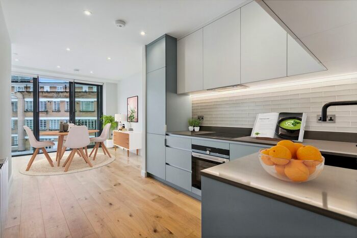 1 Bedroom Flat To Rent In George Street, Richmond, TW9