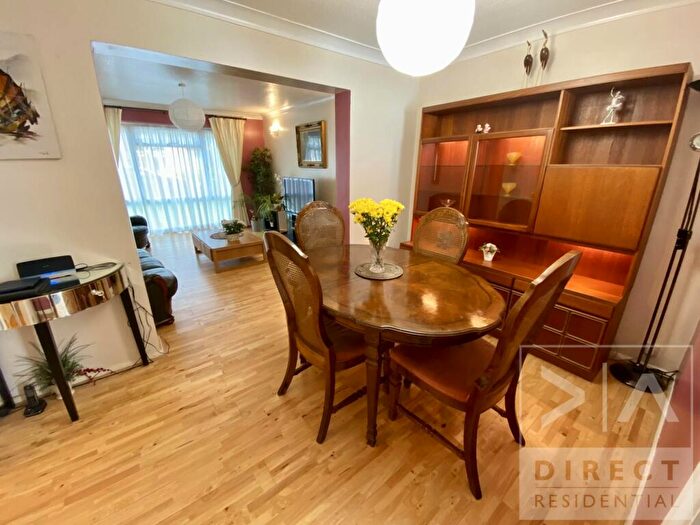 1 Bedroom Apartment To Rent In Mill Road, Epsom, KT17