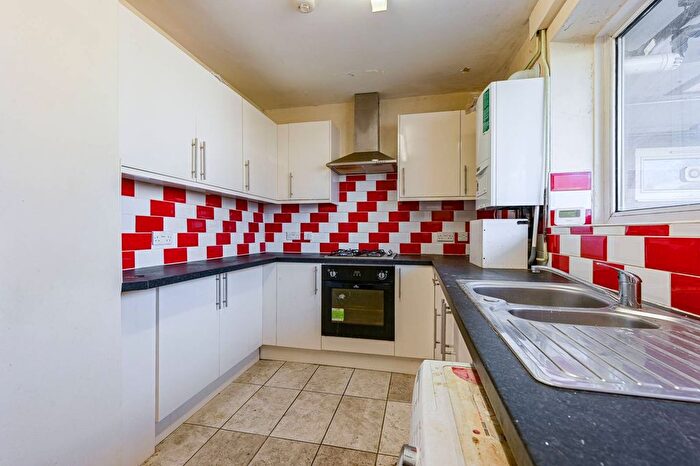 1 Bedroom Flat For Sale In Nynehead Street, New Cross, London, SE14