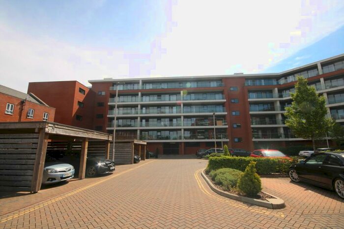 2 Bedroom Apartment To Rent In Racecourse Road, Newbury, RG14