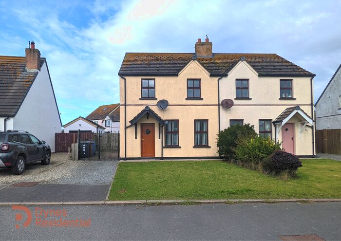3 Bedroom Semi-Detached House For Sale In The Moatlands, Ballyhalbert, BT22