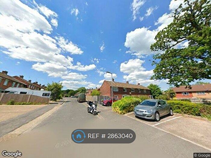 2 Bedroom End Of Terrace House To Rent In Scott Terrace, Bracknell, RG12