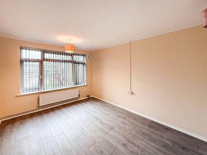 2 Bedroom Bungalow To Rent In Beverley Close, Birchington, CT7