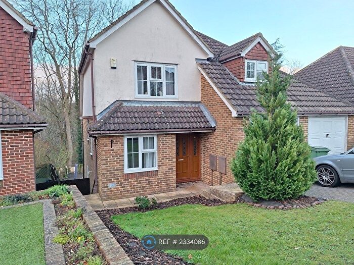 5 Bedroom Detached House To Rent In Abigail Crescent, Walderslade, Chatham, ME5