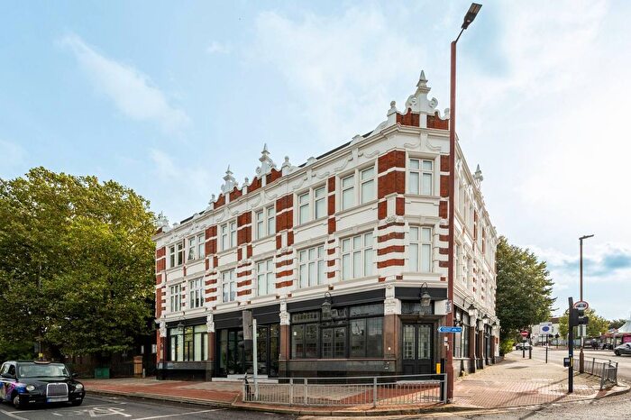 Studio To Rent In Woolwich Road, Woolwich, SE7