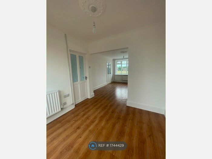 3 Bedroom Terraced House To Rent In Bexhill Road, Sunderland, SR5