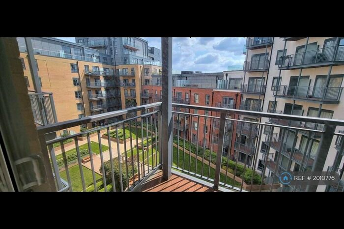 2 Bedroom Flat To Rent In Carvell House, London, NW9