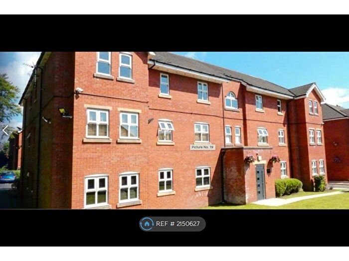2 Bedroom Flat To Rent In Thomasson Court, Bolton, BL1