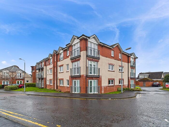 2 Bedroom Flat For Sale In Saffronhall Gardens, Hamilton, ML3