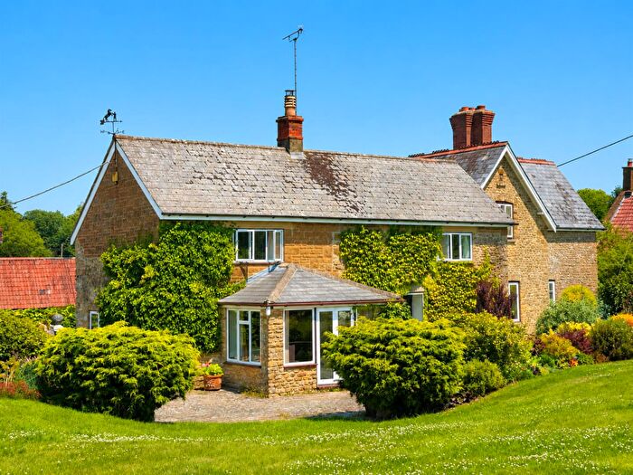5 Bedroom Country House For Sale In South Perrott, Beaminster, DT8