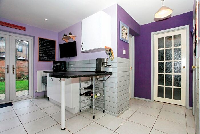 4 Bedroom Detached House For Sale In Brackenwood, Orton Wistow, Peterborough, PE2