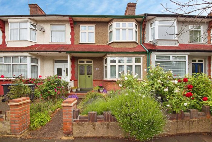 3 Bedroom Terraced House For Sale In Sketty Road, Enfield, EN1