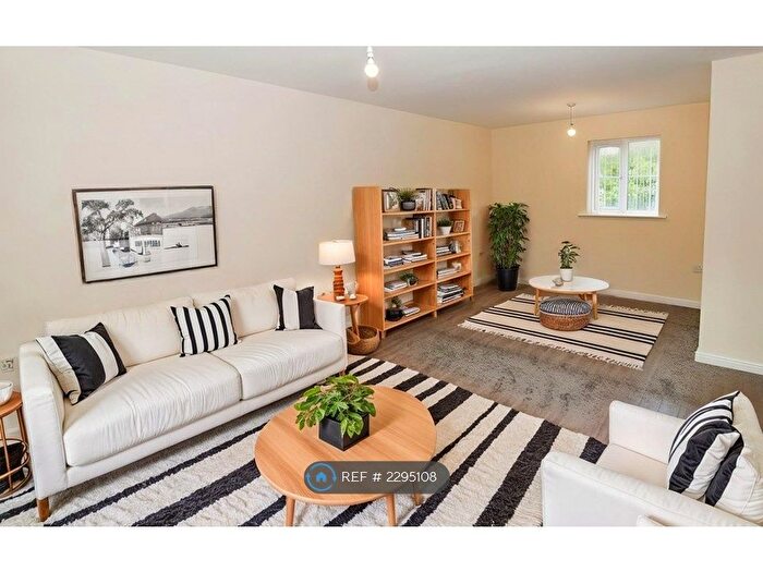 2 Bedroom Flat To Rent In Cygnet Gardens, St. Helens, WA9