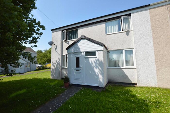 3 Bedroom Semi Detached House For Sale In Bedford Close, Catterick Garrison, DL9