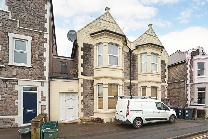 1 Bedroom Flat For Sale In Walliscote Road, Weston-Super-Mare, BS23