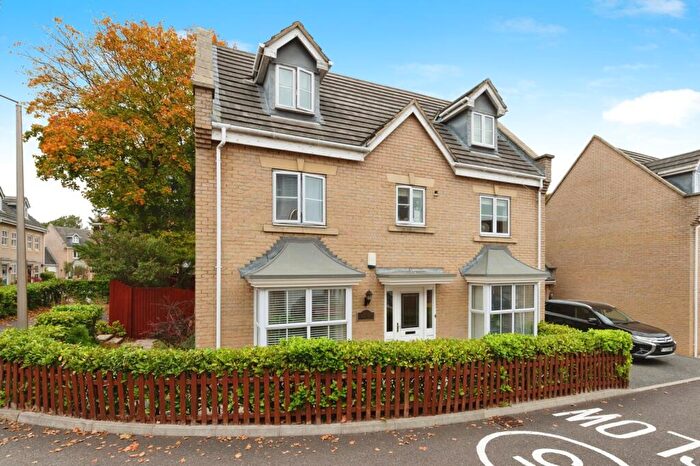 5 Bedroom Detached House For Sale In Chichester Close, Chafford Hundred, Grays, Essex, RM16