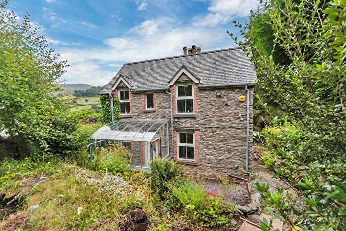 3 Bedroom Detached House For Sale In Glyndyfrdwy, Corwen, LL21