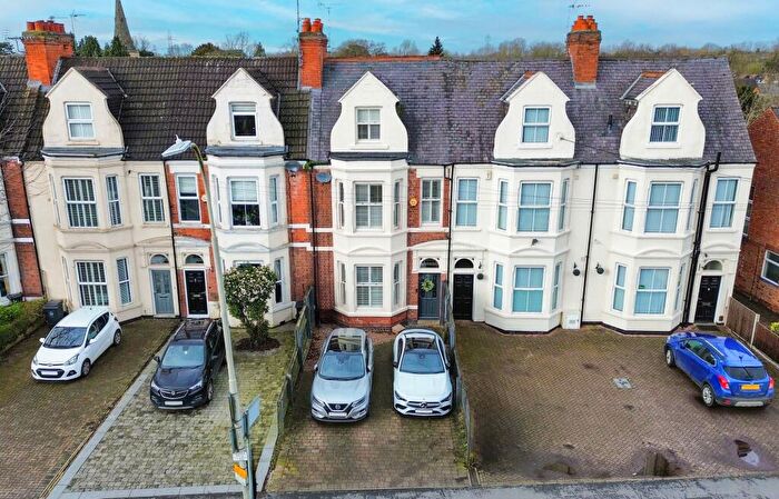 4 Bedroom Terraced House For Sale In Aylestone Road, Aylestone, Leicester, LE2