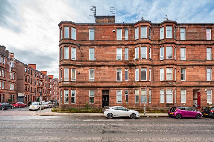 2 Bedroom Flat For Sale In Cumbernauld Road, Glasgow, G31