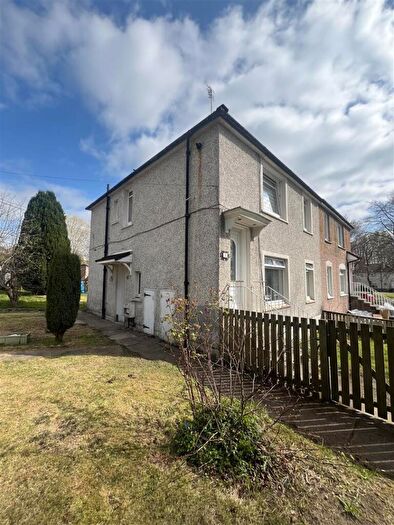 2 Bedroom Flat To Rent In Highfield Crescent, Motherwell, ML1
