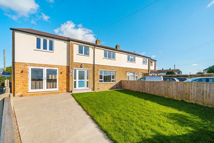 4 Bedroom Semi-Detached House For Sale In Charlton On Otmoor, Oxfordshire, OX5