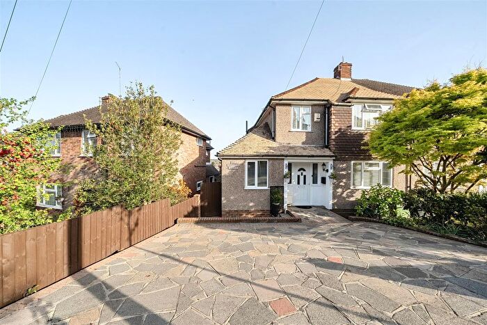4 Bedroom Semi Detached House For Sale In Newstead Avenue, Orpington, BR6
