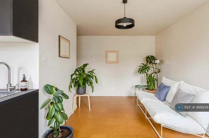 2 Bedroom Flat To Rent In Great Stanhope Street, Bath, BA1