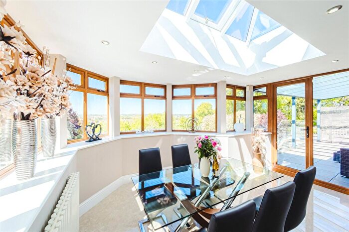 4 Bedroom Detached House For Sale In Okus Road, Old Town, Swindon, SN1