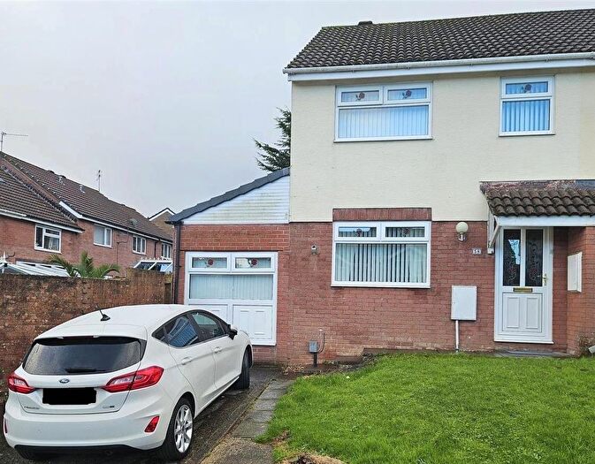 3 Bedroom Semi Detached House For Sale In Lauriston Park, Caerau, Cardiff, CF5
