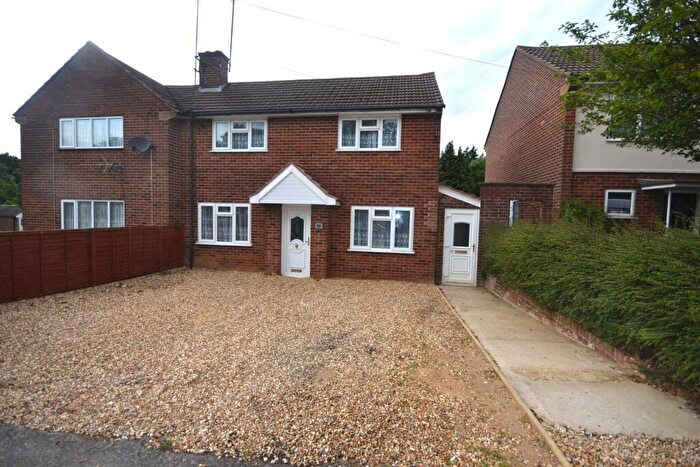 2 Bedroom Semi-Detached House To Rent In London Road, Reading, RG6