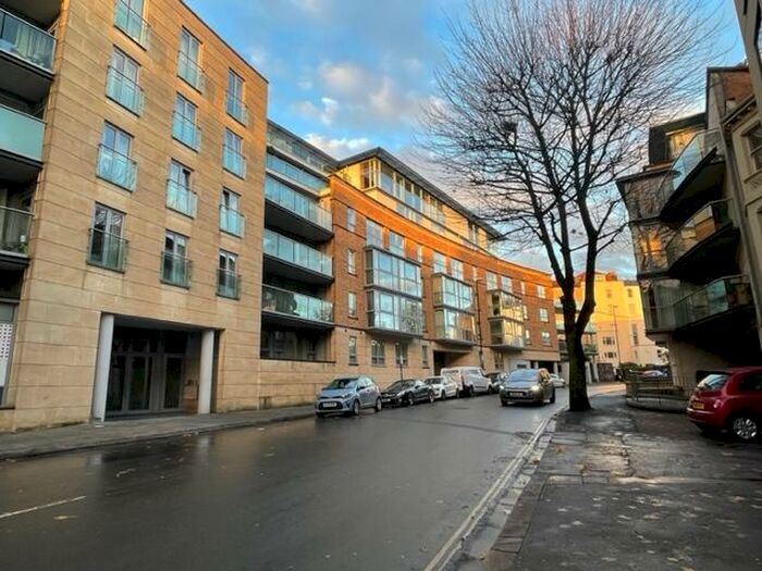 1 Bedroom Flat To Rent In Merchants Road, Clifton, Bristol, BS8
